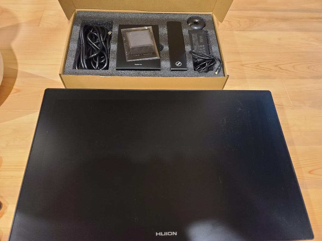 [セール12/24まで」HUION KAMVAS Pro 24 (4K)