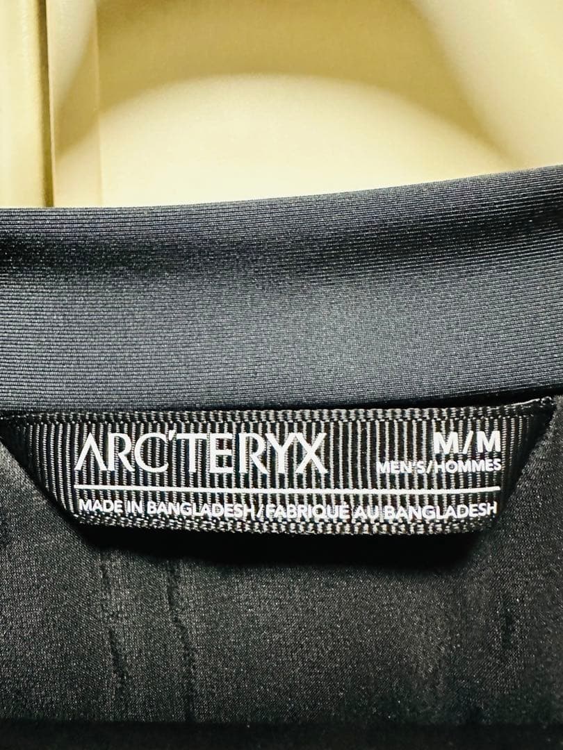 ARC'TERYX ATOM AR HOODY 【ブラック/ M サイズ】