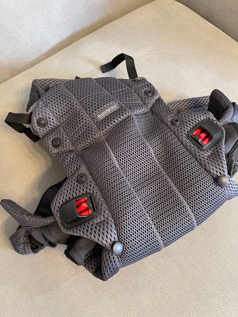 BABYBJÖRN 抱っこ紐 Harmony メッシュ