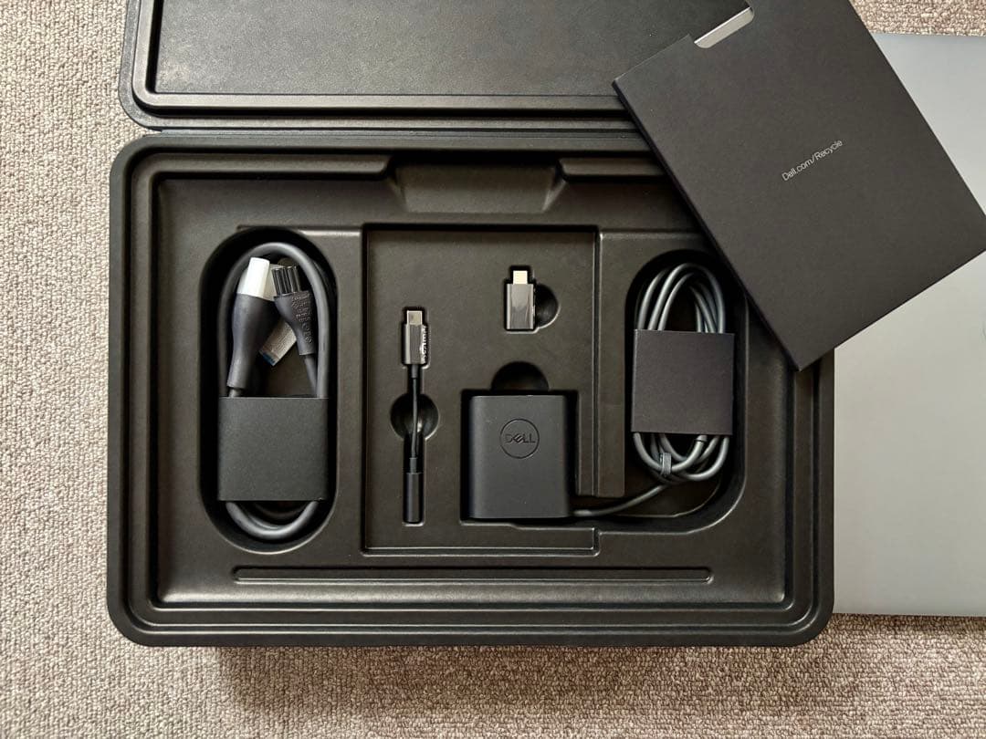 ノートPC DELL XPS13 (9315) i5 12世代