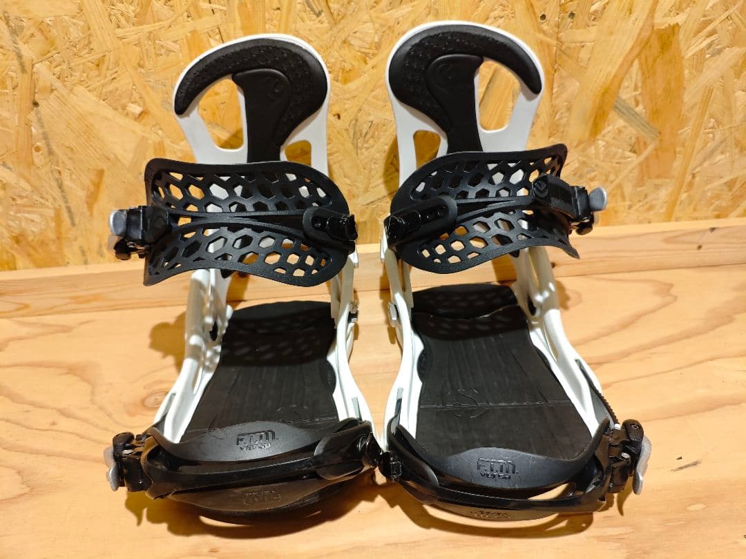 FLUX TT フラックスバインディング　ビンディング　スノーボード