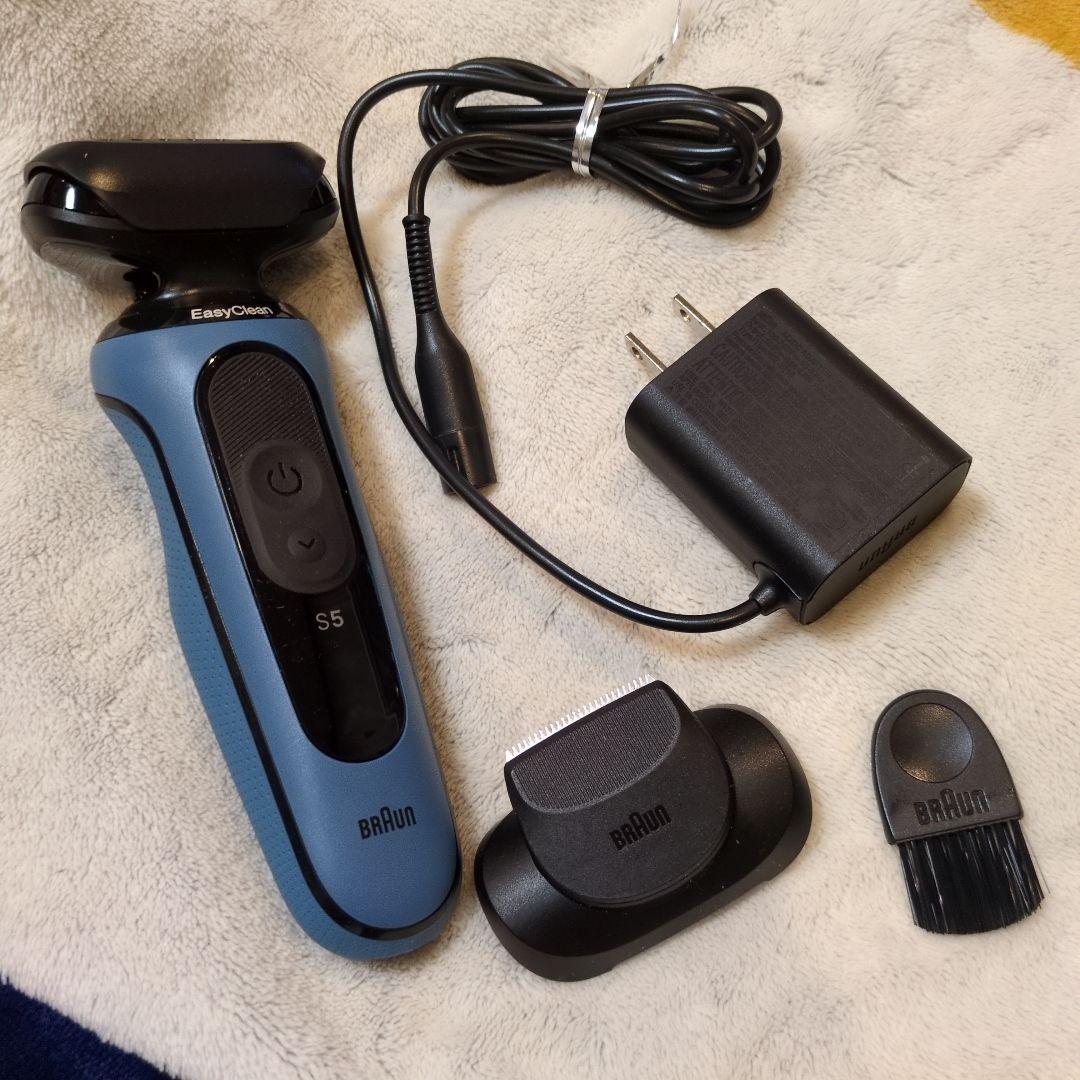 BRAUN　シェーバー 密着シリーズ