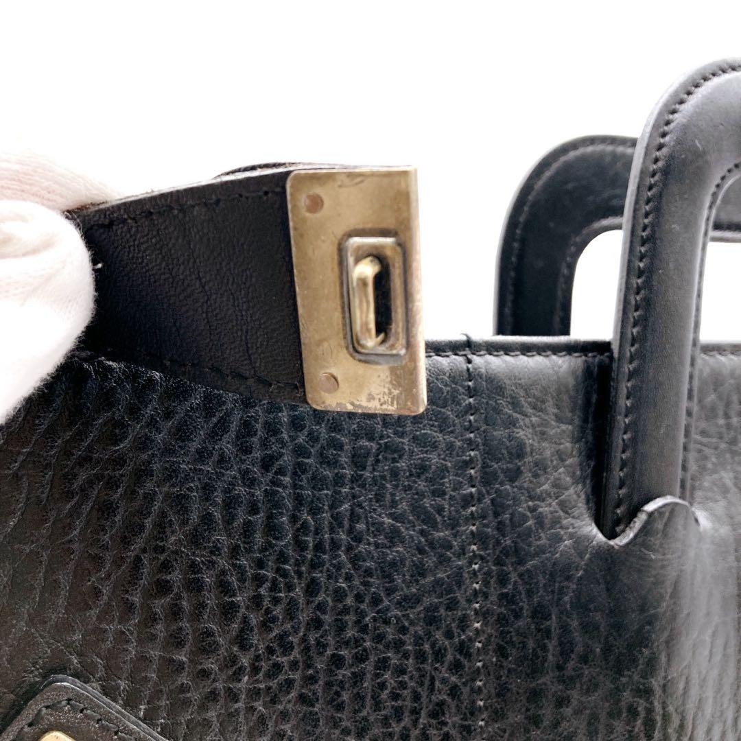 Burberry ビジネスバッグ　レザー　ブラック　ブリーフケース