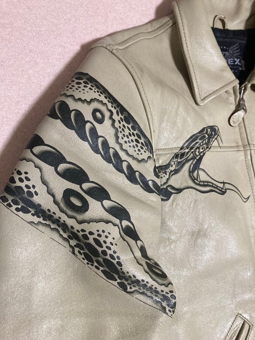 極希少 AVIREX 世界80着限定 虎&蛇墨絵 レザー ライダースジャケット