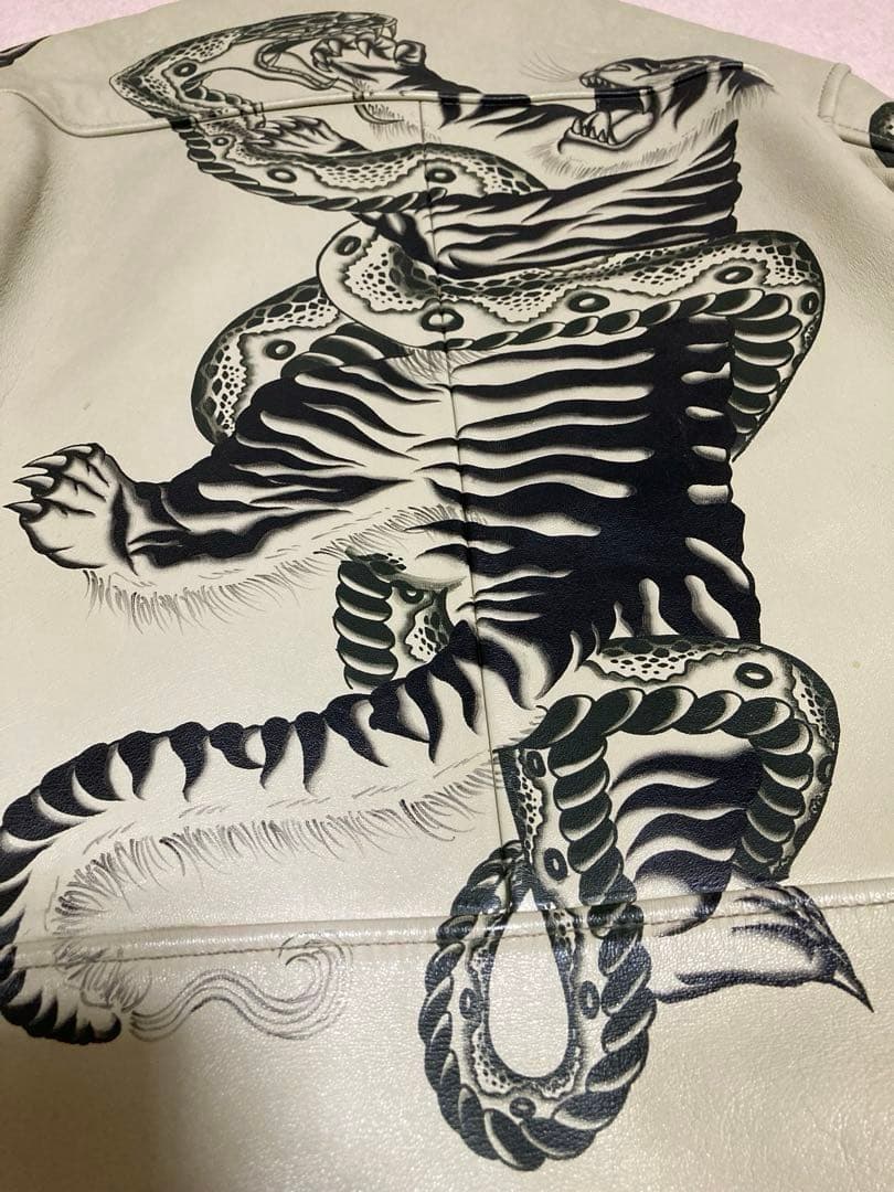 極希少 AVIREX 世界80着限定 虎&蛇墨絵 レザー ライダースジャケット