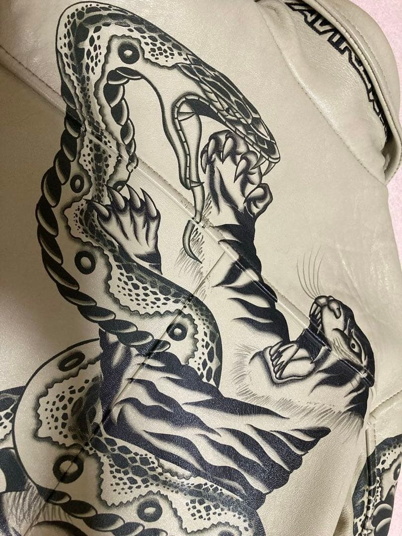 極希少 AVIREX 世界80着限定 虎&蛇墨絵 レザー ライダースジャケット