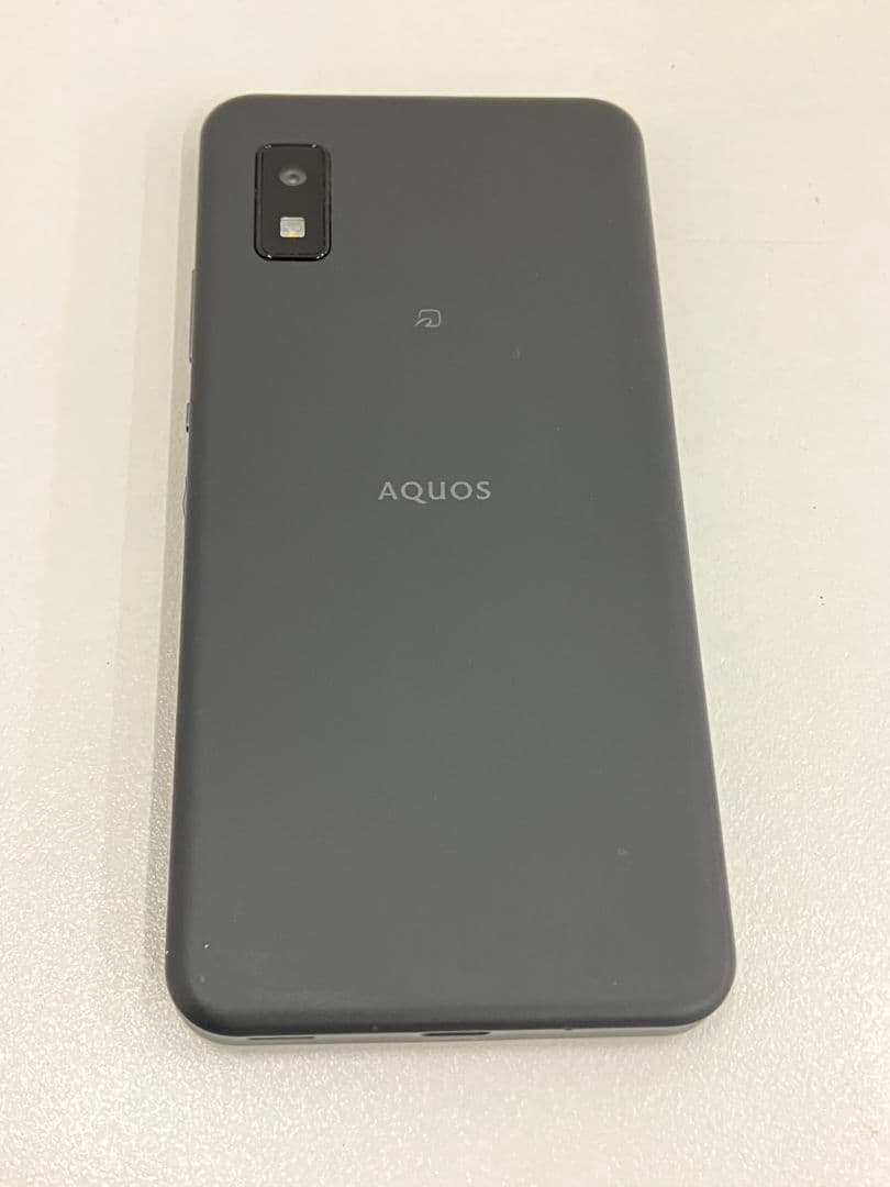【AQUOS wish】64GB　スマートフォン