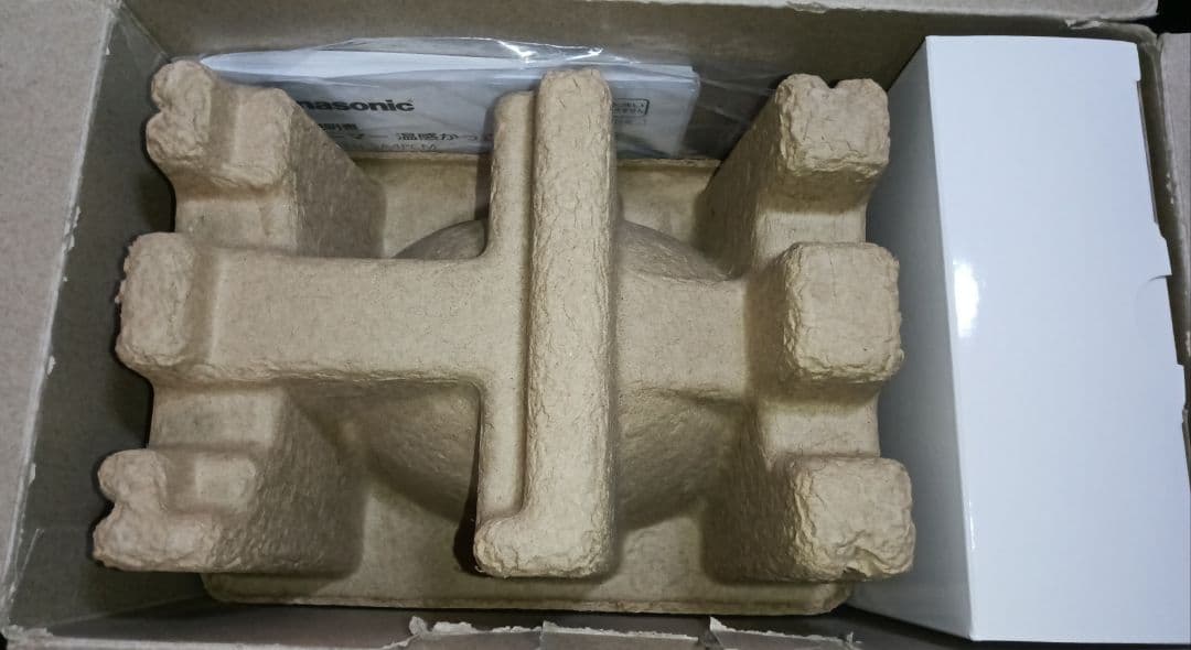 パナソニック スチーマー ナノケア 美顔器 温感かっさ ゴールド