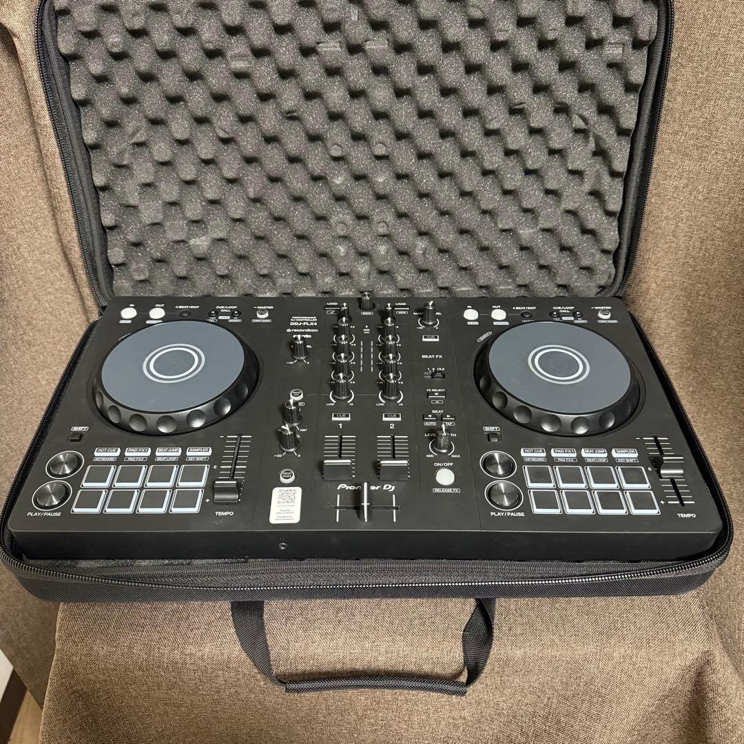DDJ-FLX4 ケース付属