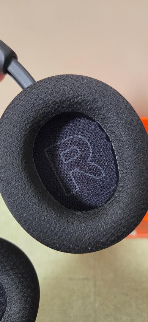 【中古美品】SteelSeries Arctis Nova 5 Wireless