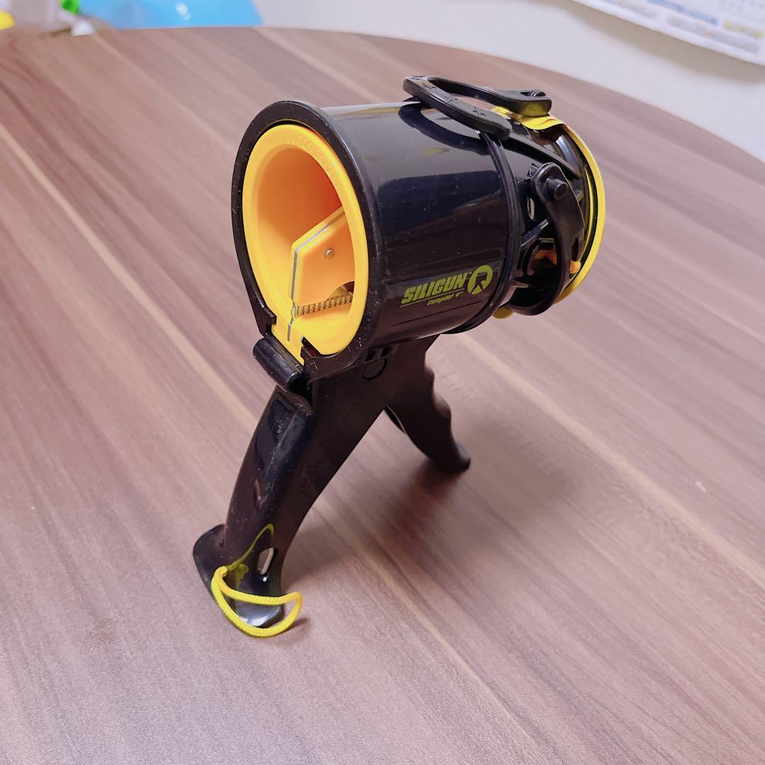 【新品】ポータブルシリコーンコーキングガン