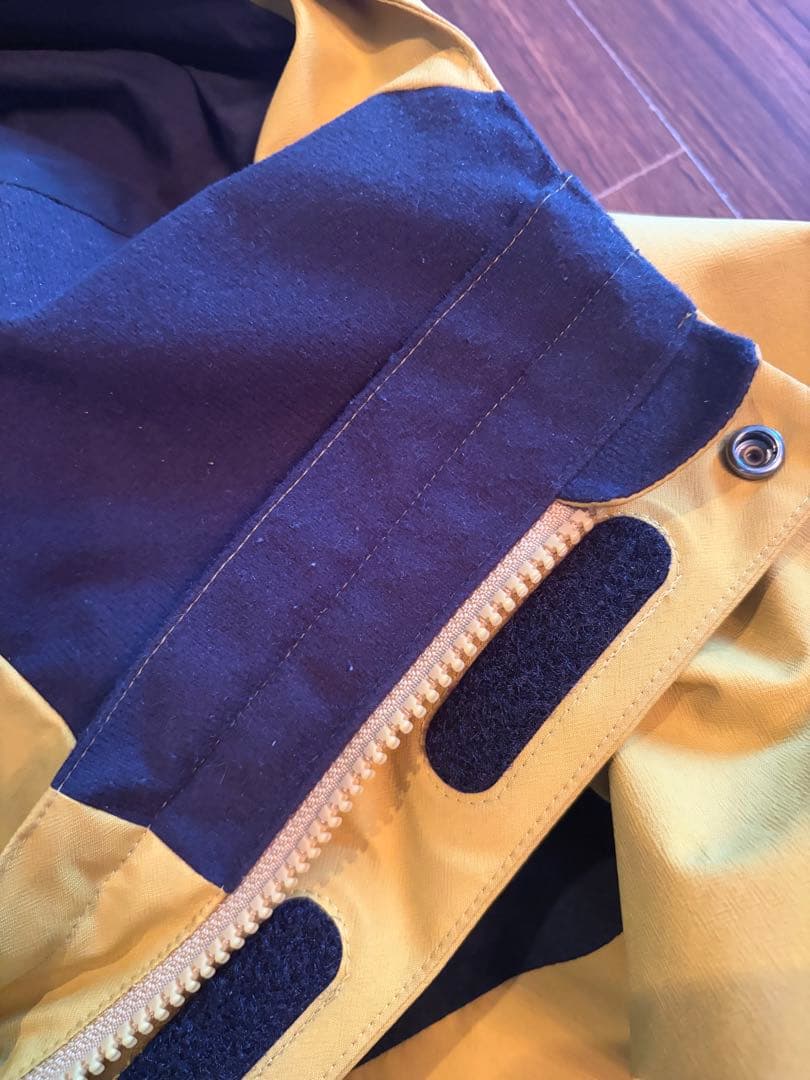 美品　THE NORTH FACE マウンテンジャケット NP61800 M