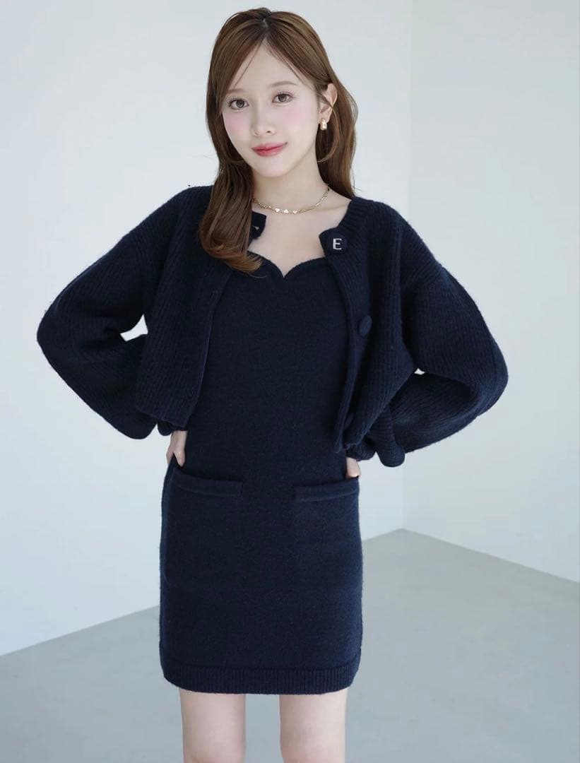 【25AW】 ロゴボタンニットセットワンピース