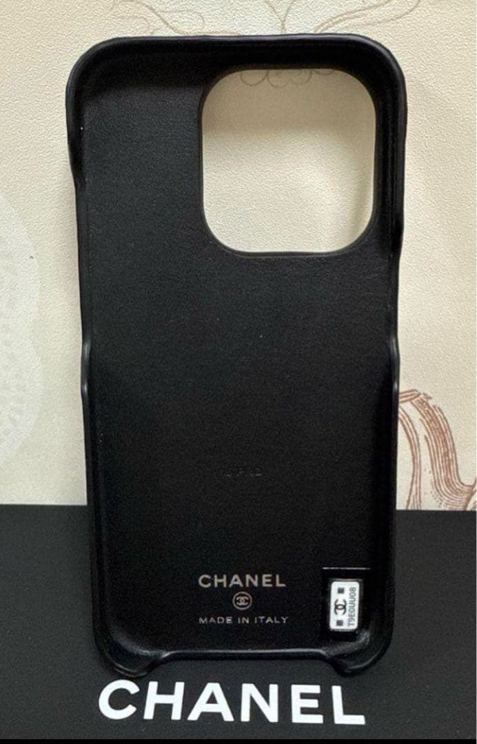 ☆*☆様 CHANEL シャネルマトラッセ iPhone15pro用スマホケース