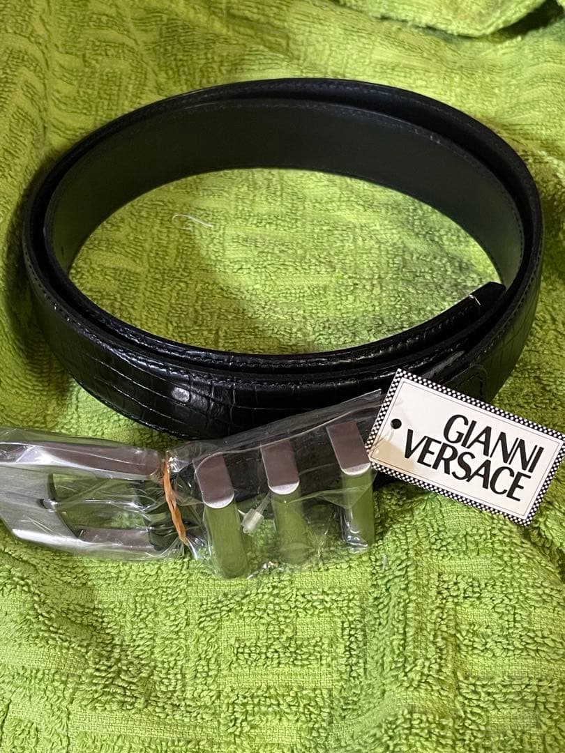 最終価格。新品未使用正規品　ジャンニヴェルサーチ メンズベルト　ブラック