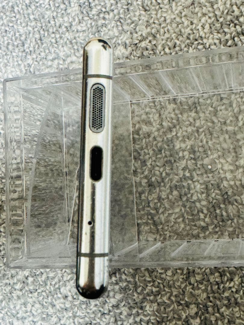 ソニー Sony Xperia 5 901SO プラチナシルバー 64GB