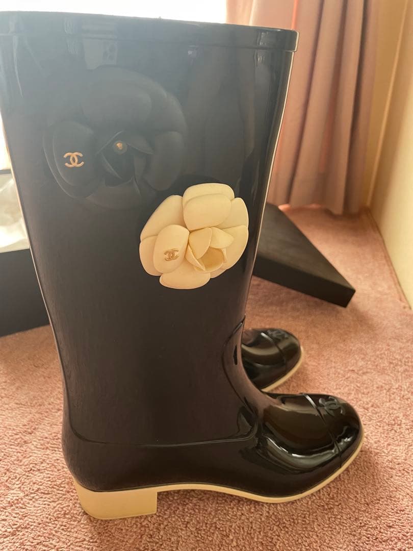 シャネル　CHANEL ブーツ　レインブーツ　40