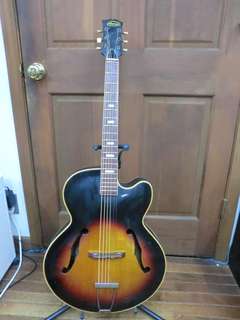 Hawaii guitar　アーチトップ・ピックギター・フルアコ