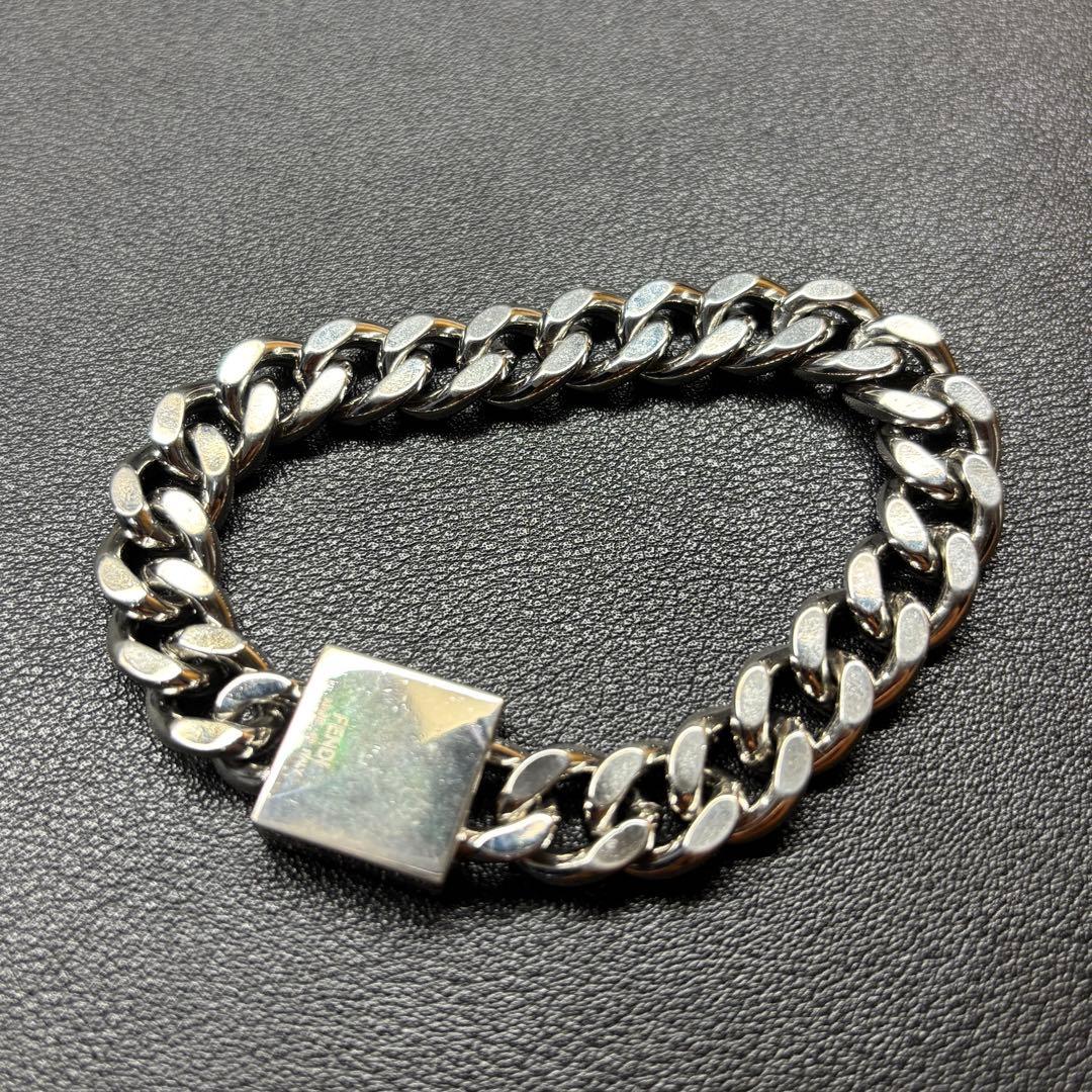 Fendi チェーンブレスレット シルバー/ゴールド