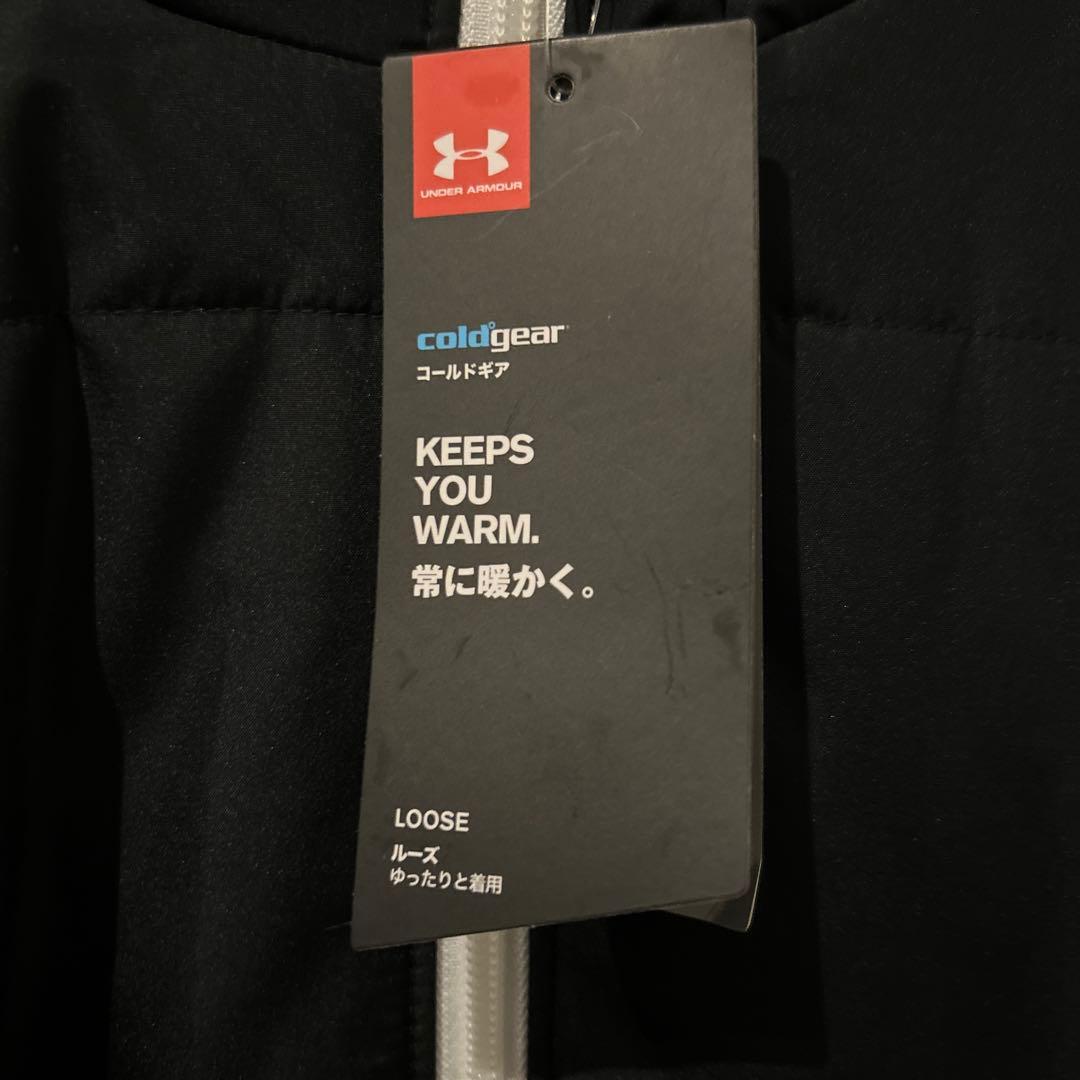 新品未使用アンダーアーマーコールドギア中綿ジャケットスポーツ用防寒アウター　XL