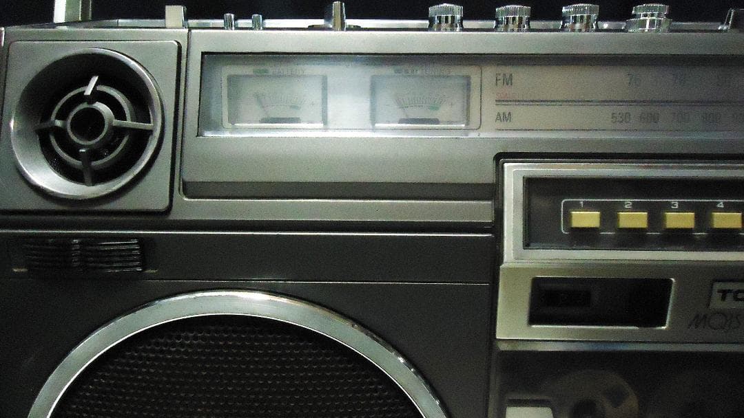 ♪昭和銘機　整備清掃ラジカセ　東芝　RT-8900S BOMBEAT12