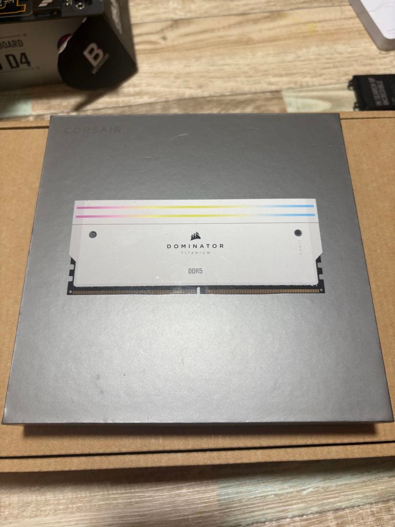 メモリー CORSAIR DOMINATOR DDR5 32GB (2x16GB)