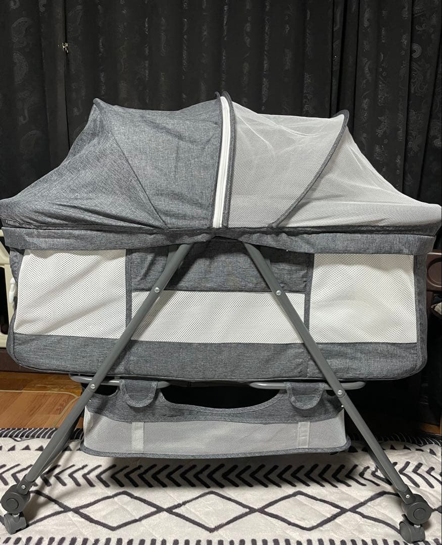 折り畳み　ベビーベッド