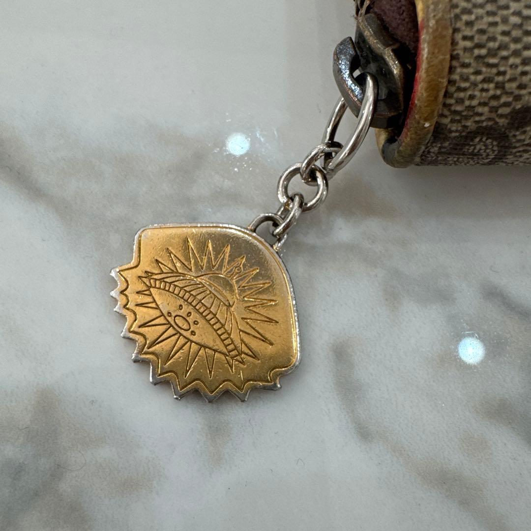 GUCCI スプリームクーリエ.ラウンドジッピータイガー.長財布