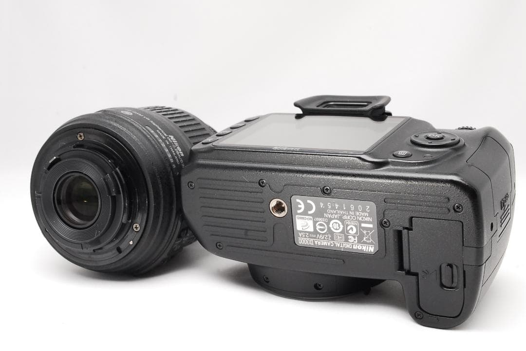 ♥ Nikon D3000 ♥初心者さんおすすめ♥ 元箱付き 撮影枚数新品級