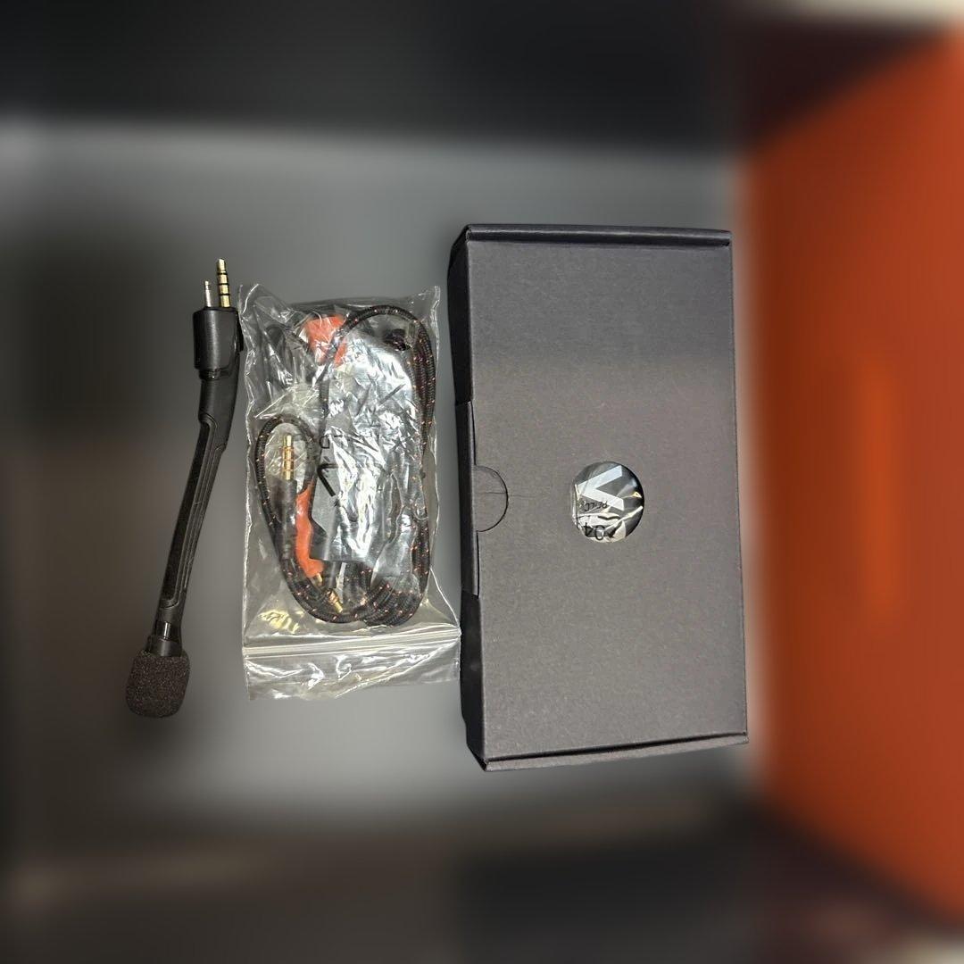 JBL Quantum One ゲーミングヘッドセット