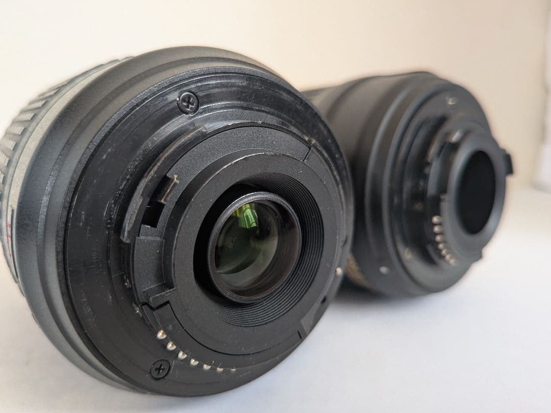 【極美品/希少レッド】Nikon D3300 Wズームキットショット数6559回