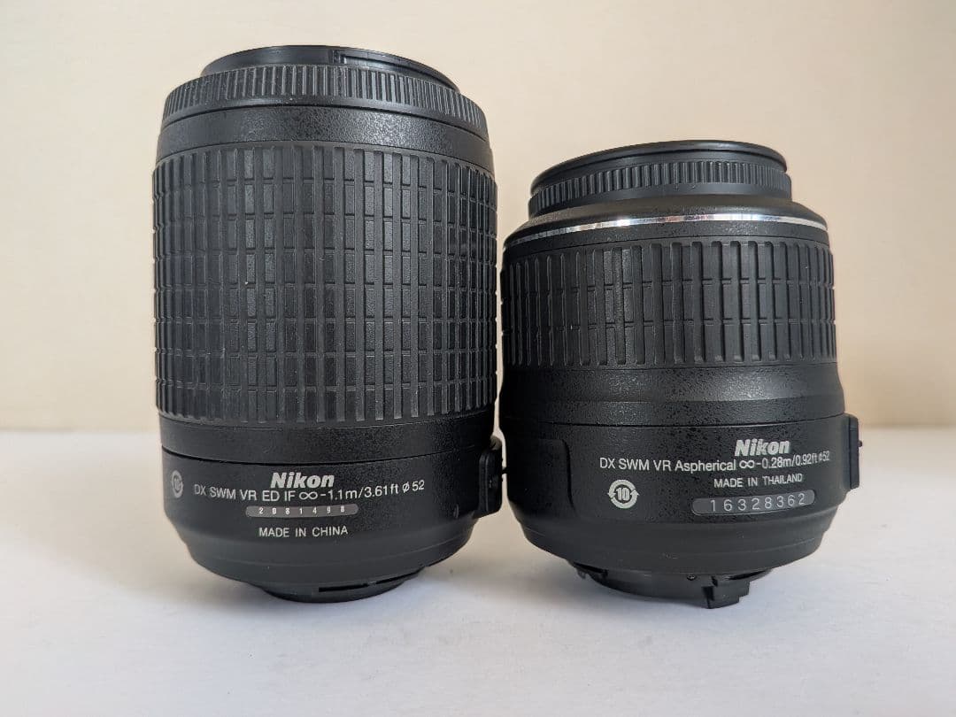 【極美品/希少レッド】Nikon D3300 Wズームキットショット数6559回