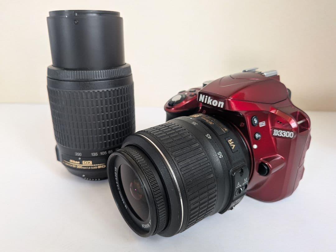 【極美品/希少レッド】Nikon D3300 Wズームキットショット数6559回