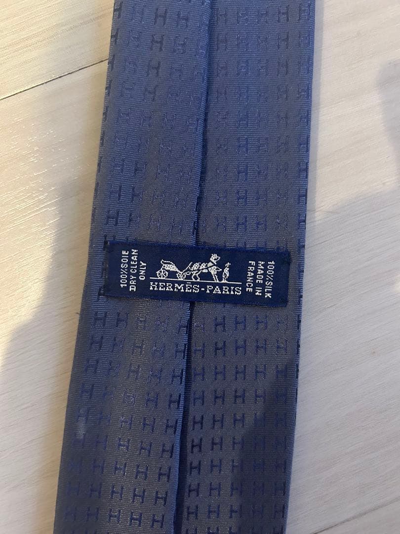 【美品】HERMES H織りタイ 7 cm 《ファソネ H》