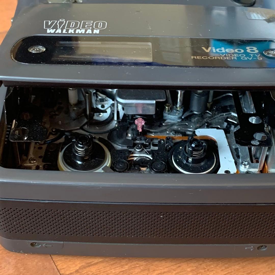 ジャンク ソニー SONY ビデオウォークマン GV-9 壊れています