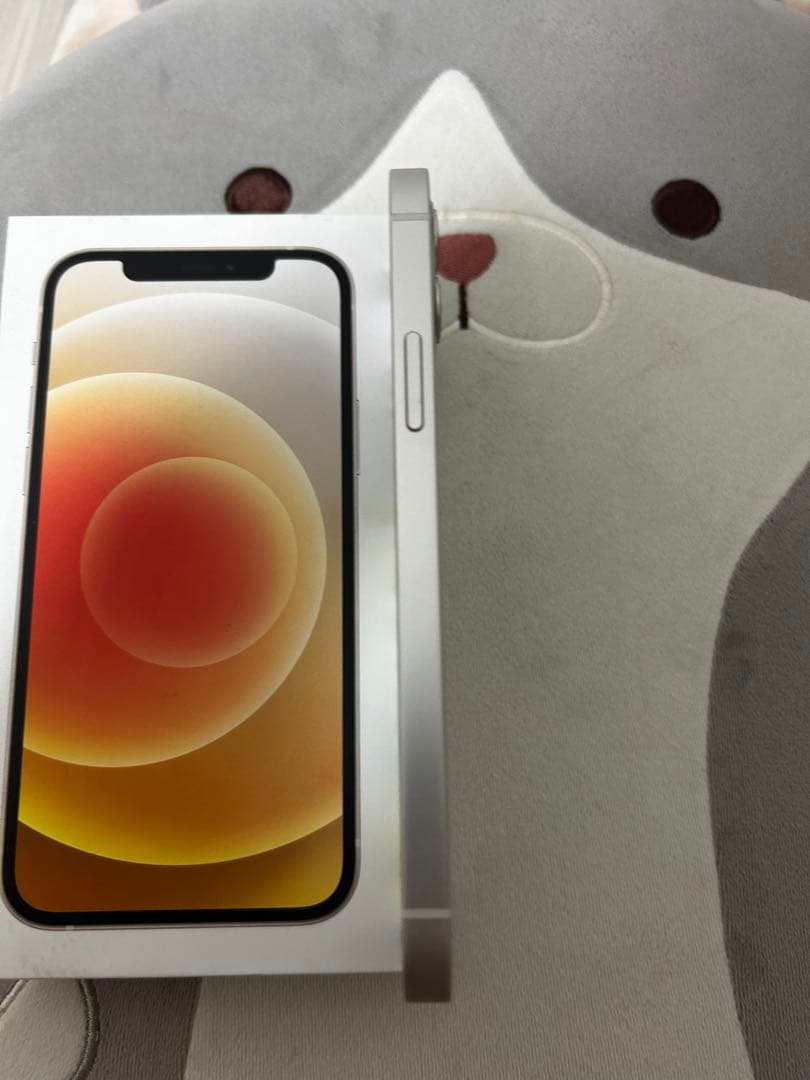 iPhone12 本体 64GB SIMフリー ホワイト アイフォン アイホン