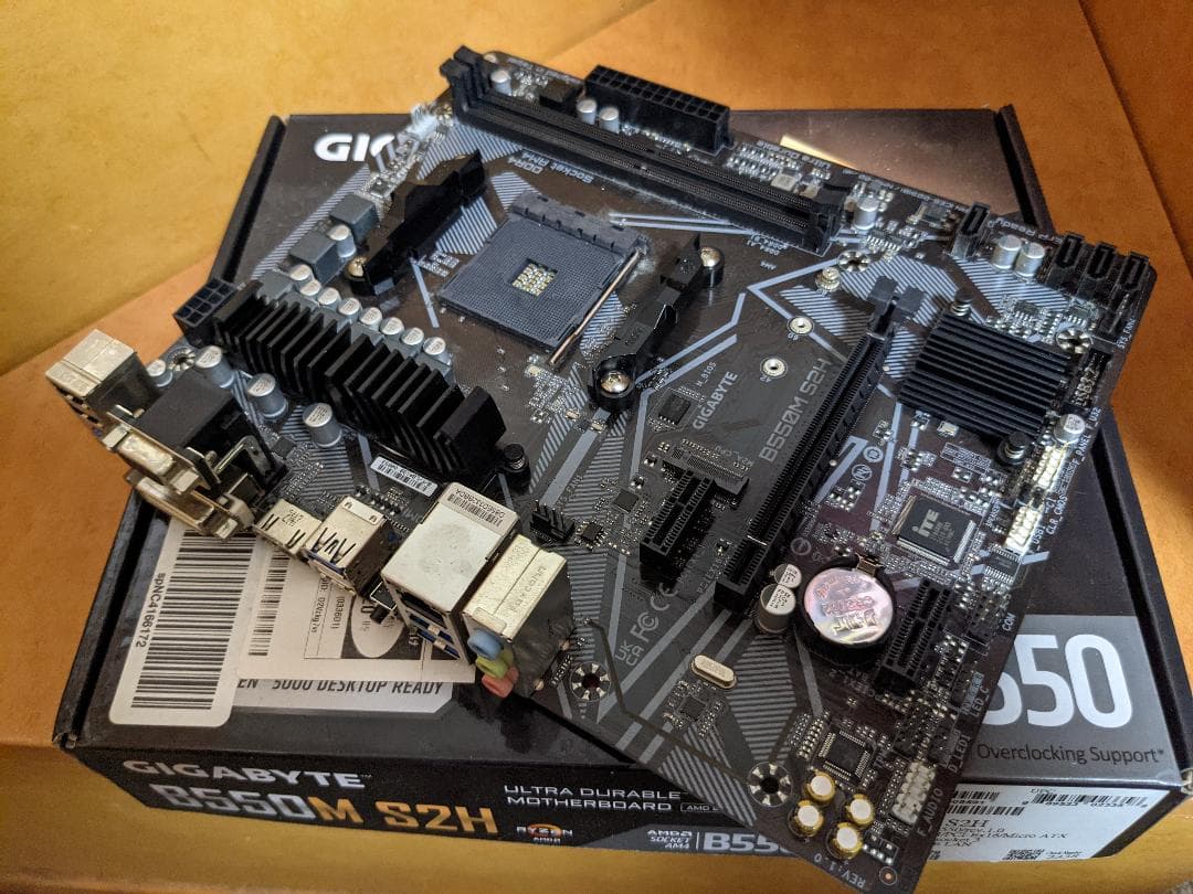 マザーボード GIGABYTE B550M S2H AM4