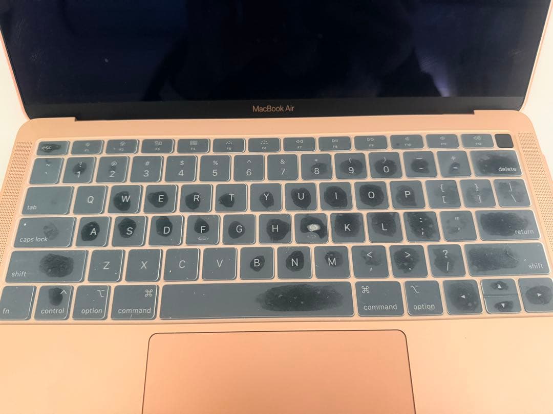 MacBook Air 13インチ　2019 ジャンク　本体