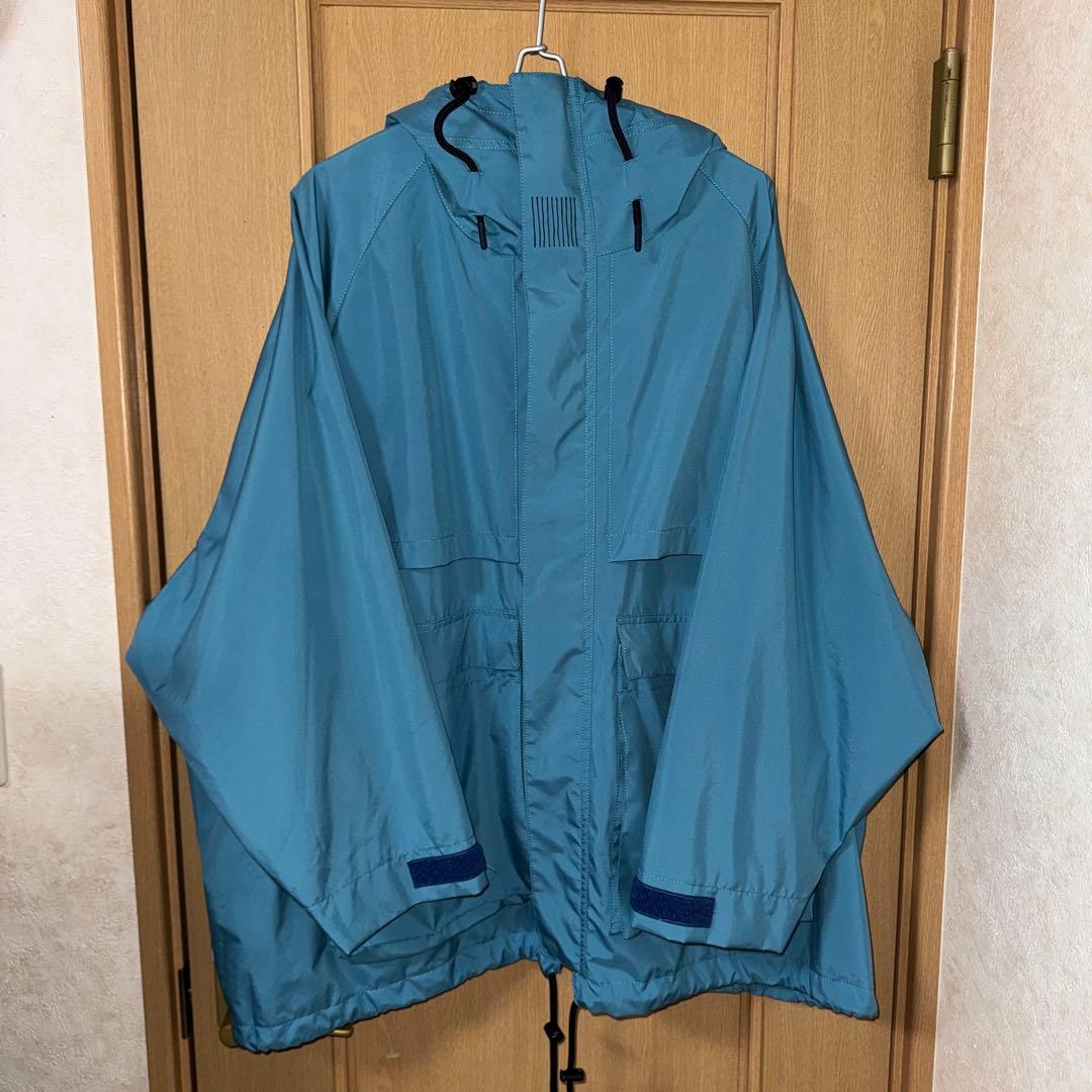 s.f.c ナイロンジャケット