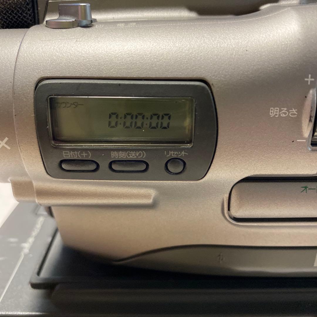 SONY VideoHi8 Handycam CCD-TR1 ⑤