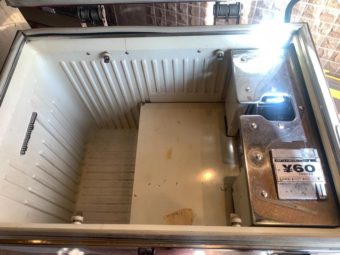 引き取り限定　昭和レトロ　レア　コカ・コーラ自動販売機冷蔵庫