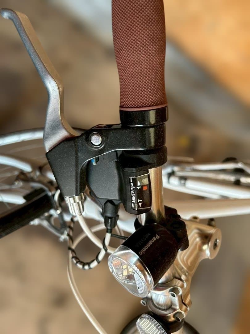 未使用　即決 自転車　高速　クロスバイク 変速 アルミフレーム名古屋市中川区