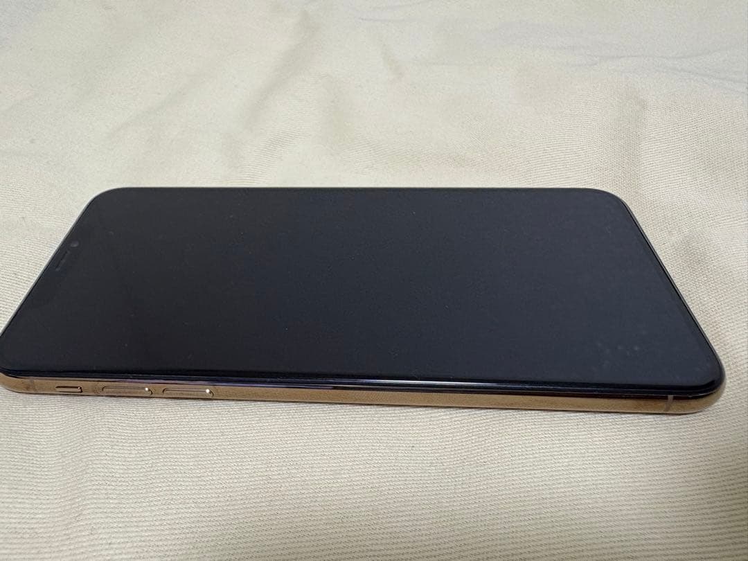 美品　iPhone XS max 256GB 96% 本体のみ