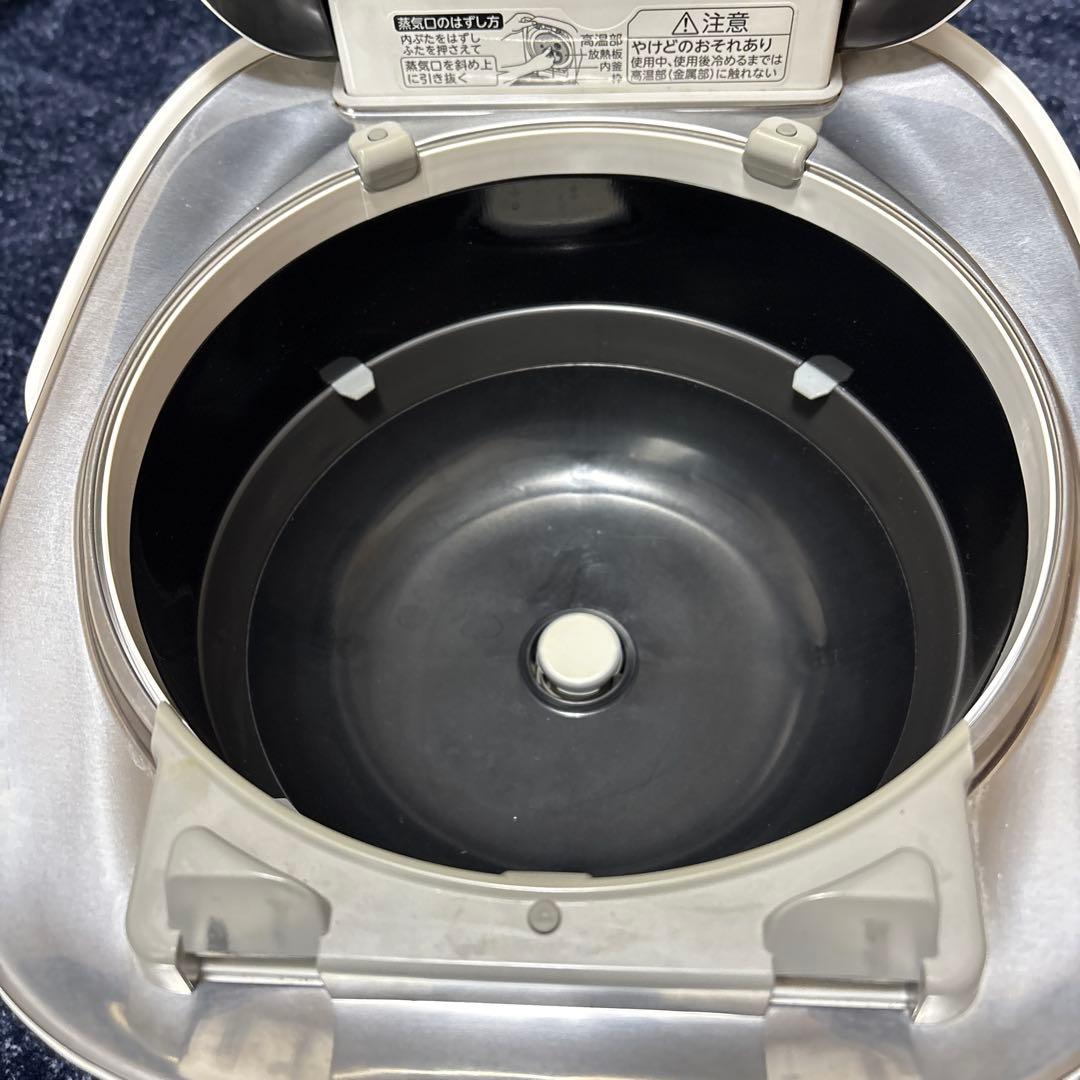 TOSHIBA IH炊飯器 RC-10VST 最大5.5合