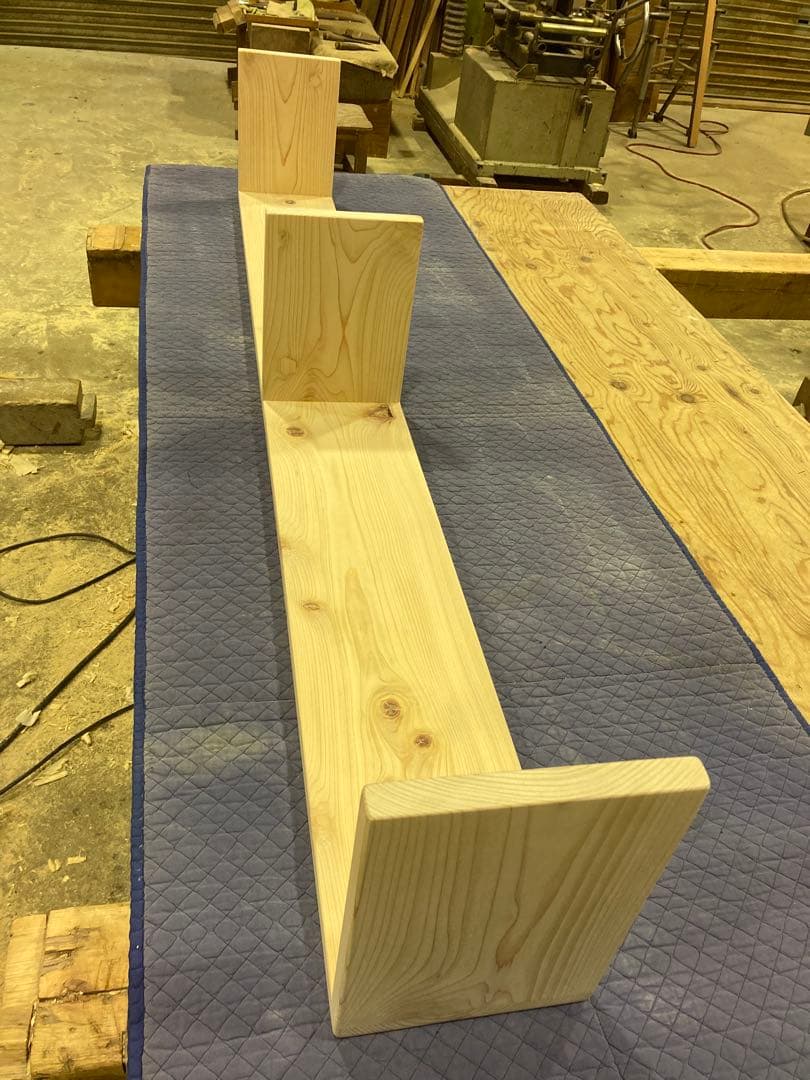 クミ　コの字　飾り台