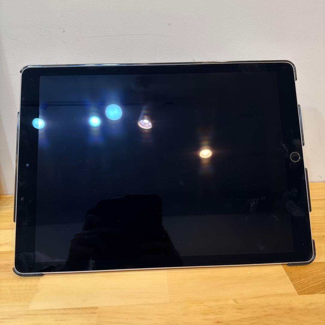 iPad本体 ブラック　第2世代　12、7インチ