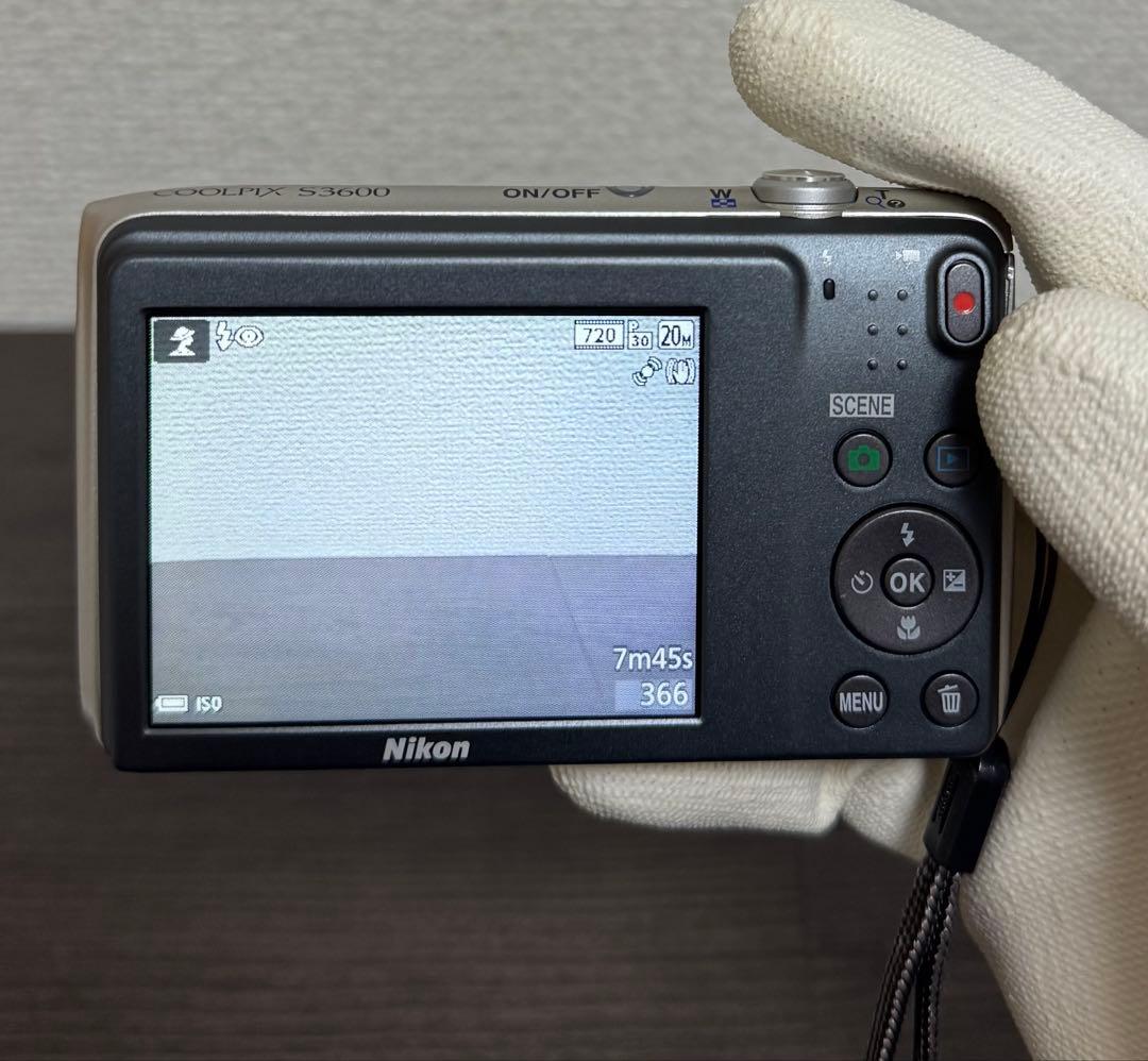 Nikon ニコン COOLPIX デジカメ S3600