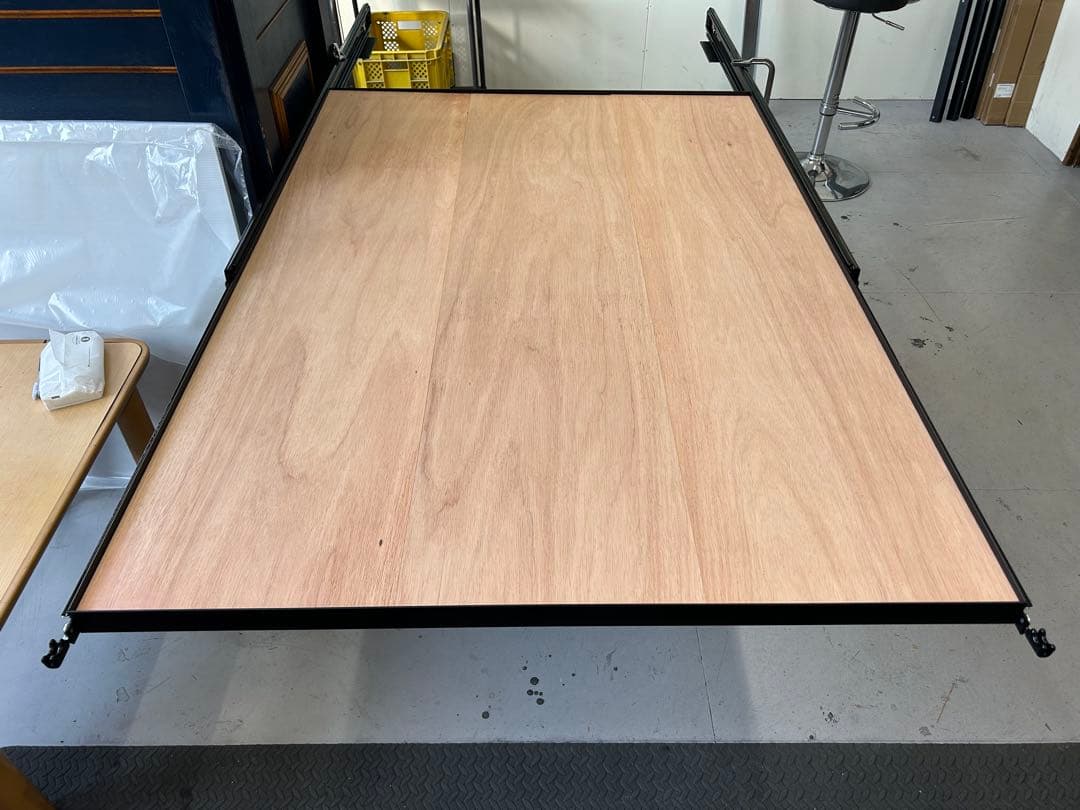 S2のページ 板あり、フェルト無し 引き手ポールステンレス アルミ立ち上げ