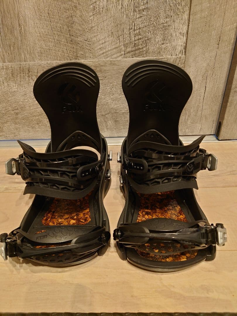 flux sr Mサイズ ビンディング