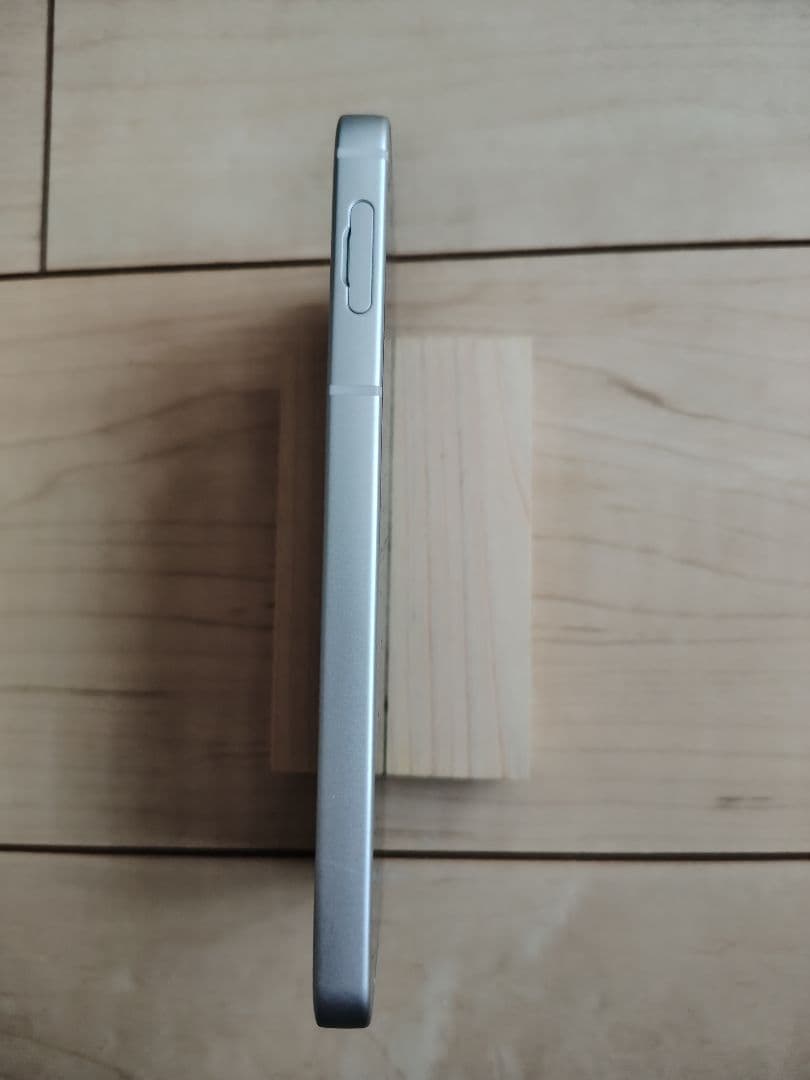 AQUOS sense9 SH-53E 本体　docomo